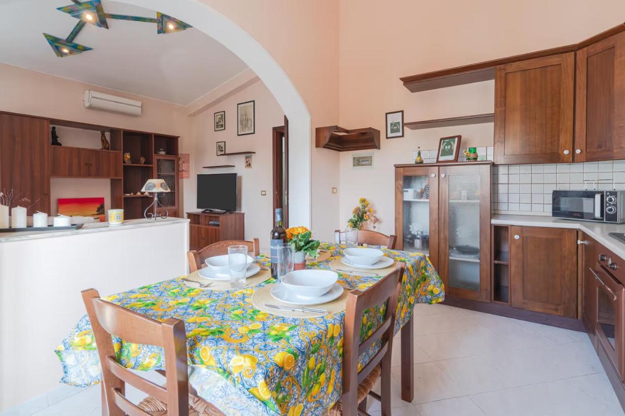 Villa Fratelli Аренелла Экстерьер фото